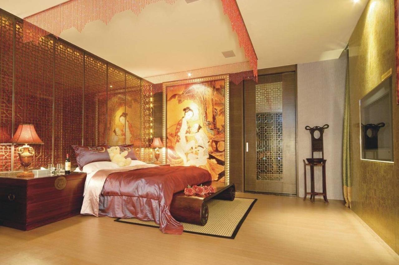Spring Young Motel Fengyuan Buitenkant foto